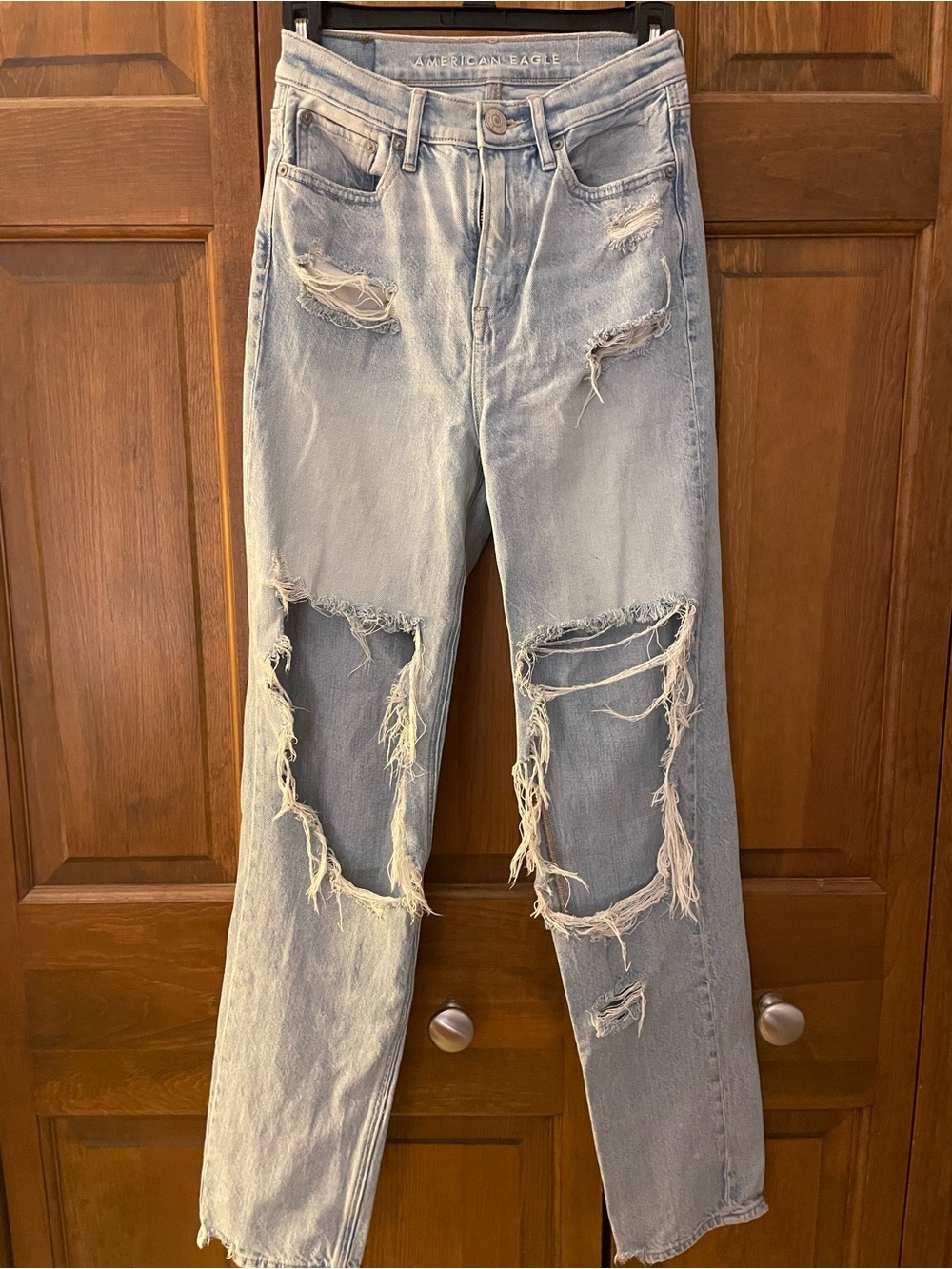 American Eagle Outfitters Light Wash Distressed Boyfriend Jeans